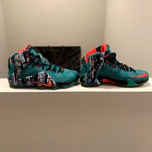 Nike Lebron 12’ “Christmas Birch”